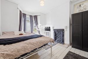 Photo 11- click for photo gallery